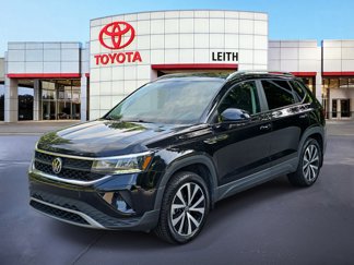 Used 2022 Volkswagen Taos SE image 1