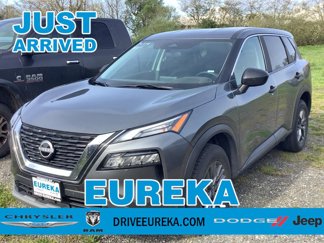 Used 2023 Nissan Rogue S image 1