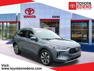 Used 2023 Ford Escape Platinum image 1