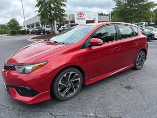 Used 2017 Toyota Corolla iM image 1