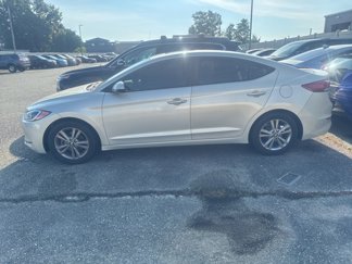Used 2017 Hyundai Elantra Value Edition w/ Cargo Package image 1