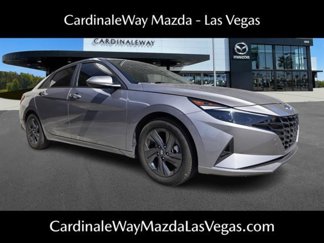 Used 2023 Hyundai Elantra SEL image 1