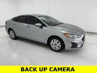 Used 2020 Ford Fusion S image 1