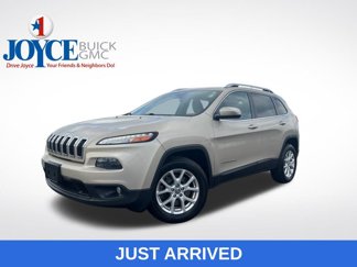 Used 2015 Jeep Cherokee Latitude w/ Cold Weather Group image 1