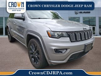 Used 2021 Jeep Grand Cherokee Laredo X image 1
