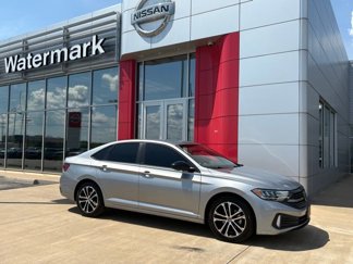 Used 2023 Volkswagen Jetta Sport image 1