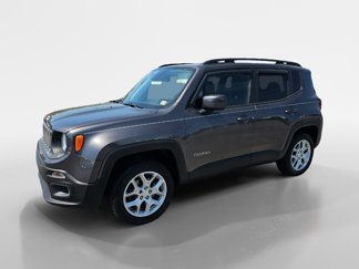 Used 2018 Jeep Renegade Latitude w/ Cold Weather Group image 1