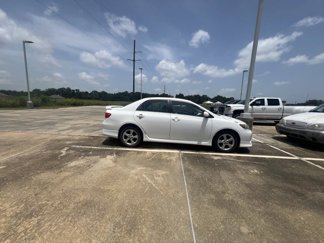 Used 2013 Toyota Corolla image 1
