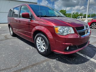 Used 2019 Dodge Grand Caravan SXT image 1