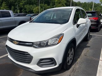 Used 2017 Chevrolet Trax LS image 1