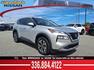 Certified 2021 Nissan Rogue SV image 1
