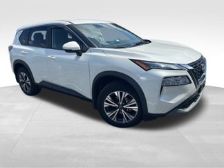 Used 2022 Nissan Rogue SV image 1