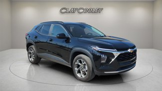 Used 2024 Chevrolet Trax LT image 1
