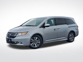 Used 2016 Honda Odyssey Touring image 1