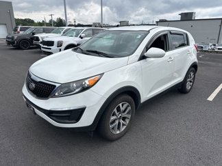 Used 2016 Kia Sportage LX image 1