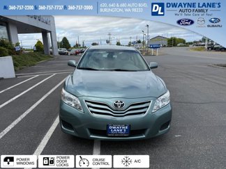Used 2010 Toyota Camry LE image 1