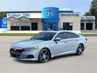 Certified 2022 Honda Accord Touring image 1