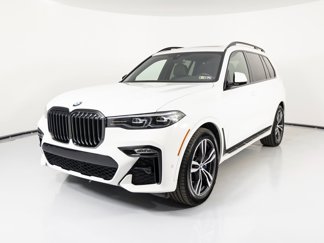 Used 2022 BMW X7 xDrive40i w/ M Sport Package image 1