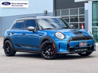 Used 2022 MINI Cooper S image 1