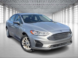 Used 2019 Ford Fusion SE image 1