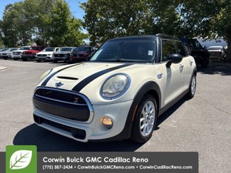 Used 2015 MINI Cooper S image 1