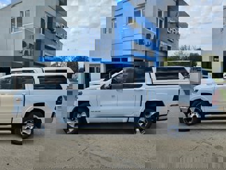 Used 2019 RAM 1500 Laramie image 1