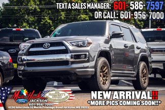 Used 2014 Toyota 4Runner Limited image 1