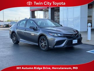Certified 2023 Toyota Camry SE image 1