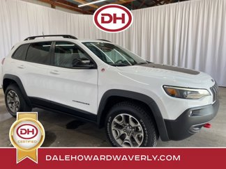 Used 2022 Jeep Cherokee Trailhawk image 1