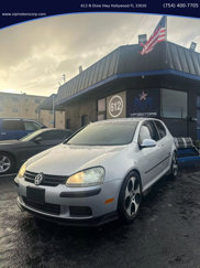 Used 2009 Volkswagen Rabbit S image 1