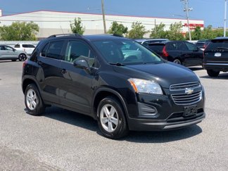 Used 2016 Chevrolet Trax LT w/ LT Convenience Package image 1