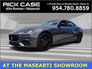 Used 2022 Maserati Ghibli Modena image 1