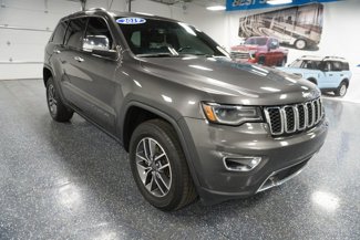 Used 2019 Jeep Grand Cherokee Limited w/ Luxury Group II image 1