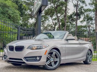 Used 2017 BMW 230i Convertible image 1
