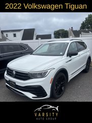 Used 2022 Volkswagen Tiguan SE R-Line image 1