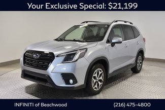 Used 2022 Subaru Forester Premium image 1