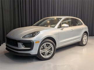 Certified 2024 Porsche Macan image 1