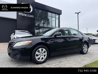 Used 2010 Toyota Camry image 1