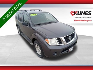 Used 2010 Nissan Pathfinder S image 1