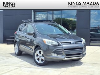Used 2015 Ford Escape SE image 1