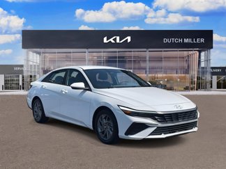 Used 2024 Hyundai Elantra SEL video 1
