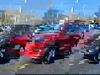 Used 2022 Ford Escape SE w/ Convenience Package image 1