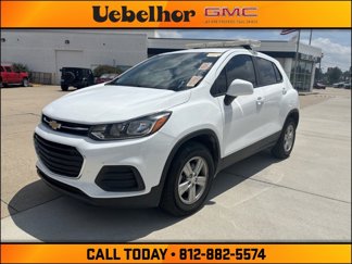 Used 2021 Chevrolet Trax LS w/ Tint and Cruise Package image 1