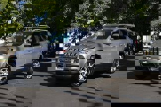 Used 2018 Jeep Cherokee Limited image 1