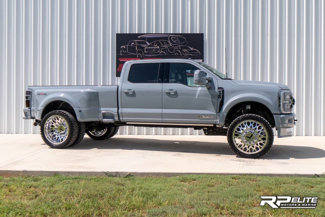 Used 2025 Ford F450 Platinum image 1