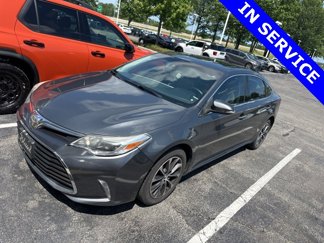 Used 2017 Toyota Avalon XLE Premium w/ Carpet Mat Package image 1