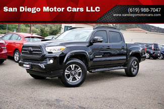 Used 2017 Toyota Tacoma TRD Sport image 1