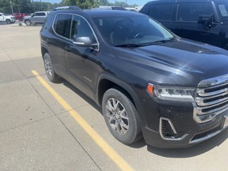 Used 2020 GMC Acadia SLT image 1