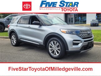 Used 2024 Ford Explorer Limited image 1