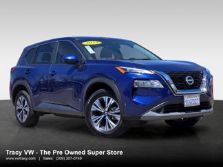 Used 2023 Nissan Rogue SV image 1